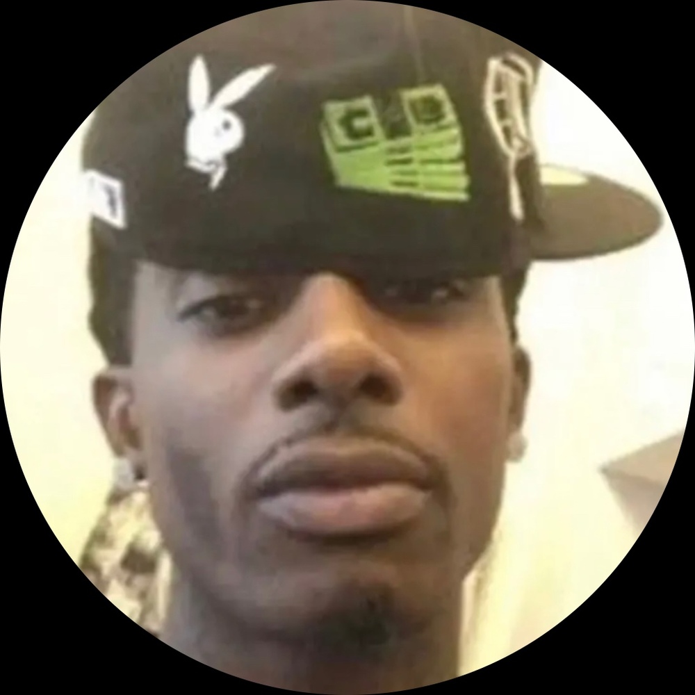 Meet your Posher, Diego